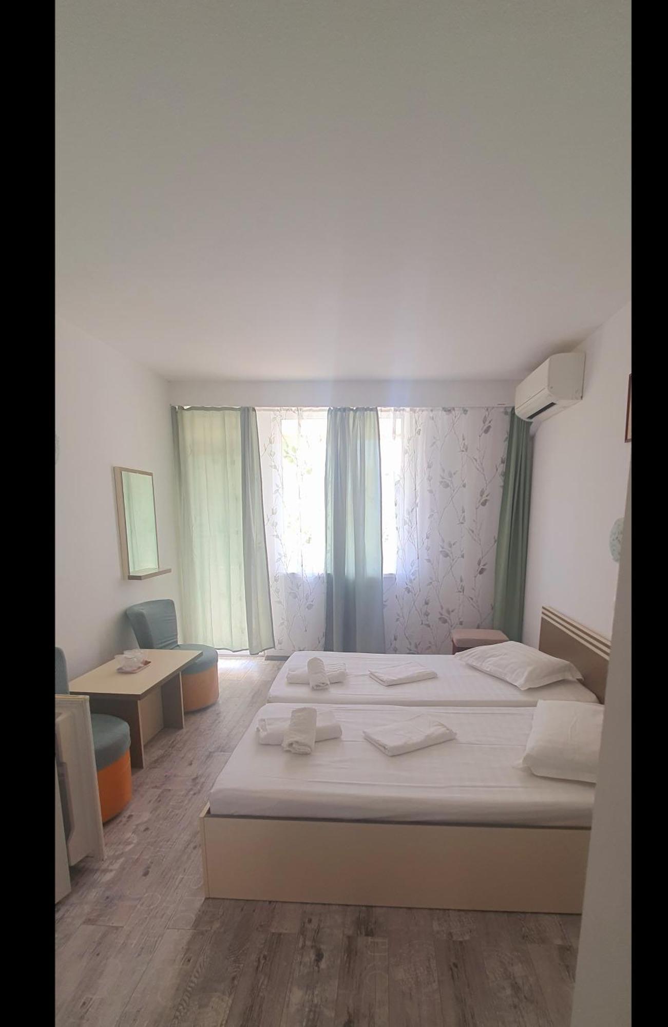 Hotel Pescarus Mamaia Exterior photo